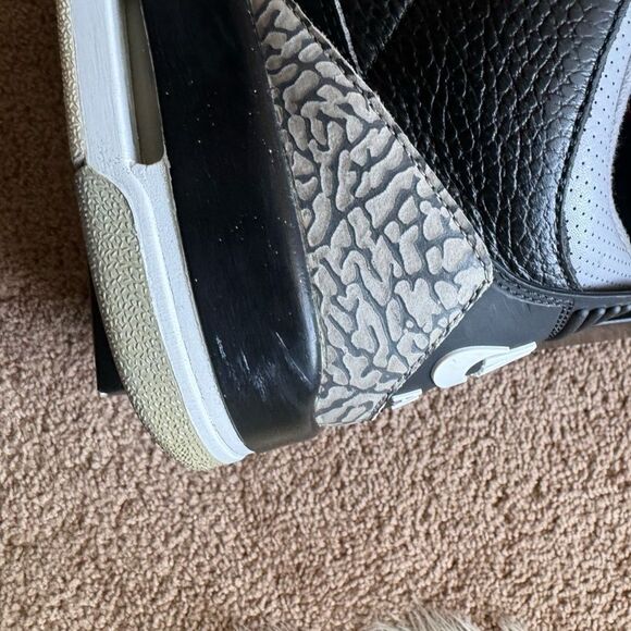 Size 14 - Nike Air Jordan 3 Retro OG Black Cement Fire Red Grey  854262-001 main image 12